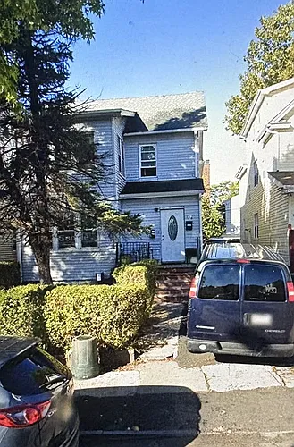 19 Cottage Pl #2 Photo 1