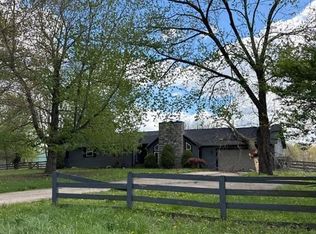 7482 Condit Rd, Centerburg, OH 43011