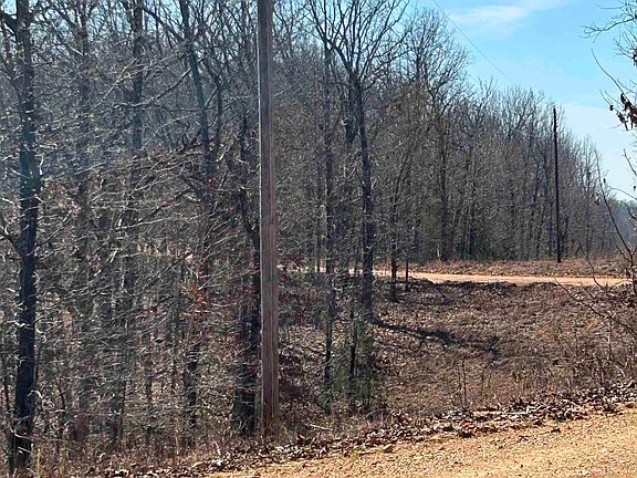 4th image of McFadden & Springwood Rd