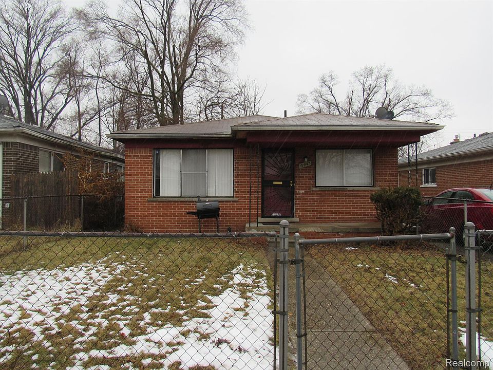 1st image of 19943 Birwood St
