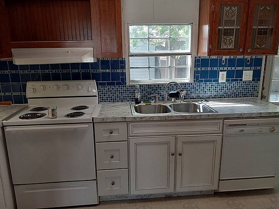 2nd image of 249 Palm Castle Dr