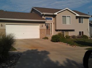 4212 N Jans Dr, Sioux Falls, SD 57107