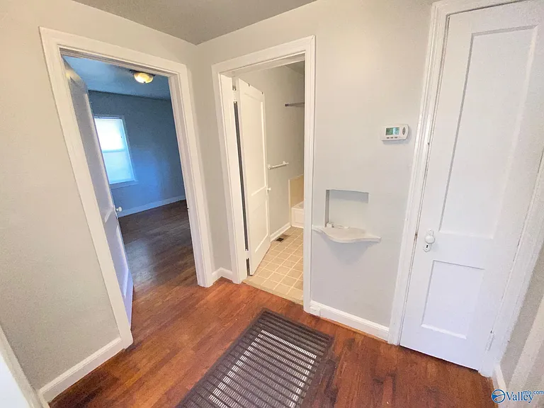 2415 Bonita Dr SW — Photo 21