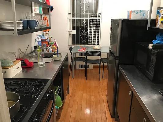 Rented by SUN WOOD REAL ESTATE | media 14