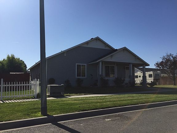 3rd image of 6212 Sandifur Pkwy