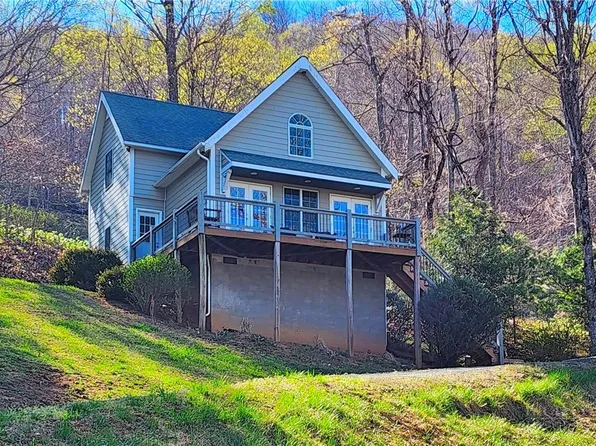 728 Townview Street, West Jefferson, NC 28694