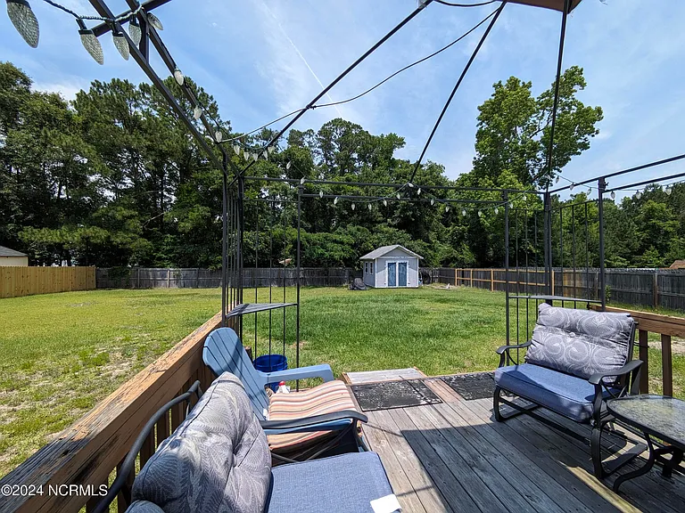 205 Bell Ridge Ln — Photo 21