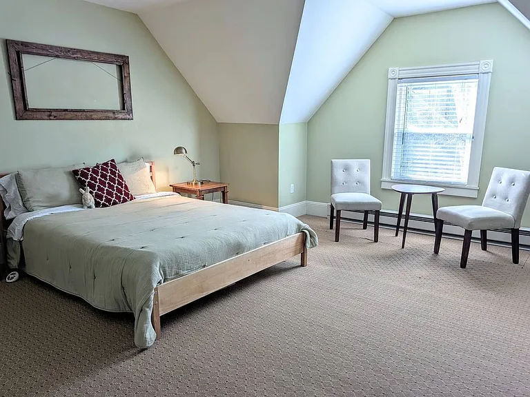38 Melville Ave #2 — Photo 4