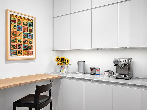 4th image of 645 W End Ave APT 10C
