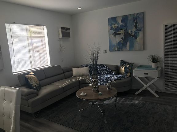 3rd image of 3205 Shasta Cir #204
