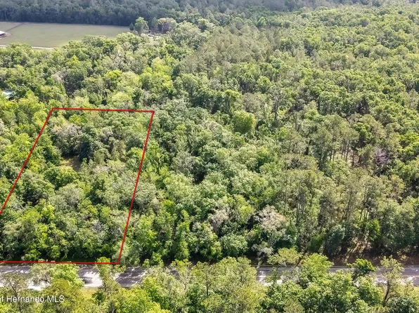 3060 Spring Lake Hwy, Brooksville, FL 34602