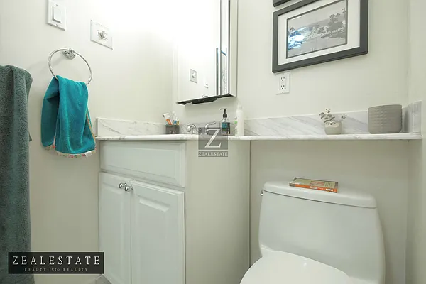 Rented by ZealEstate Group Inc | media 15