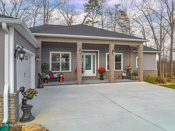 3rd image of 103 Kawatuska Way