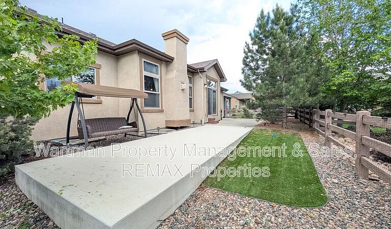 6209 Leon Young Dr — Photo 56