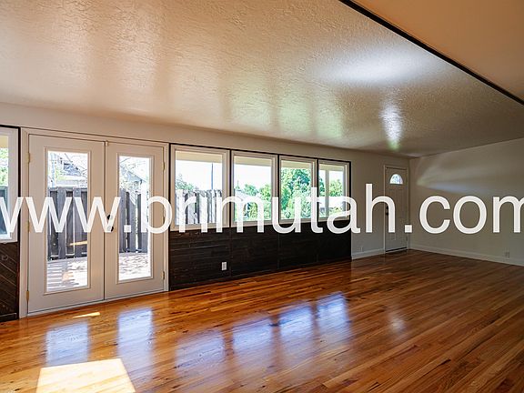 5th image of 1877 E Osage Orange Ave #1