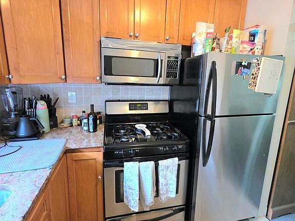 4th image of 2165D N Central Rd APT D