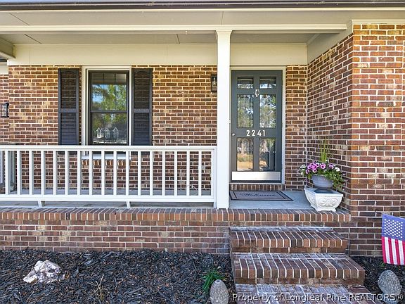 3rd image of 2241 Dockvale Dr