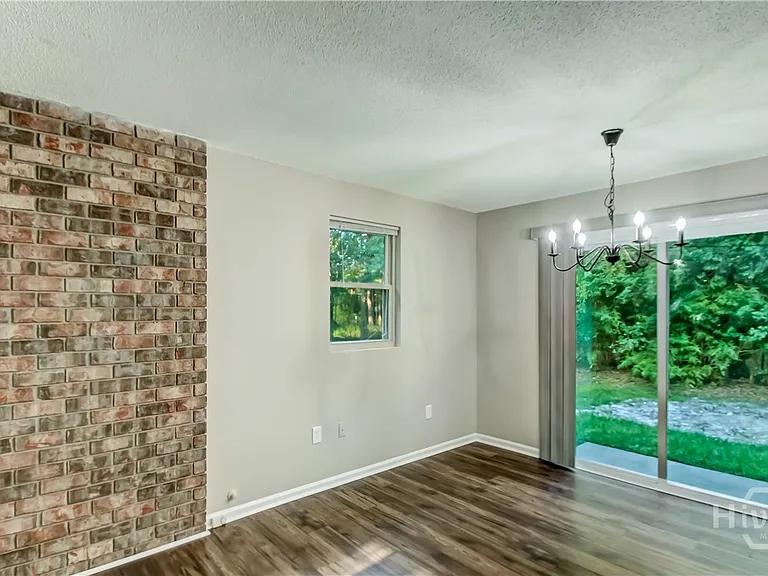 8618 Ferguson Ave — Photo 8