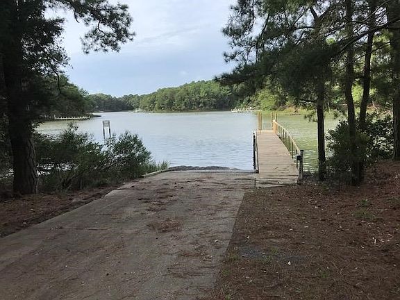 3rd image of Church Neck Rd #41