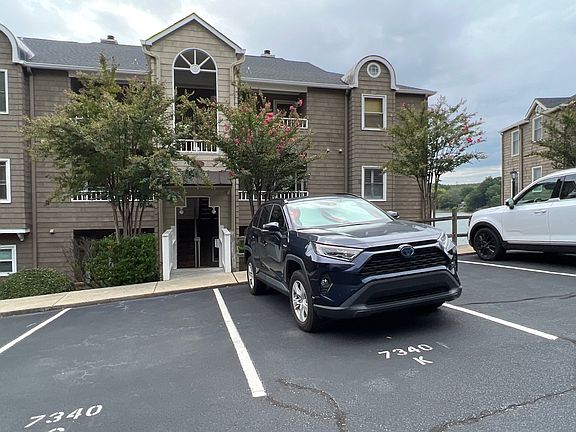 5th image of 7340-12 Lake Front Dr