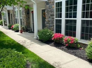 16 Aster Ln #1, Garfield, NJ 07026