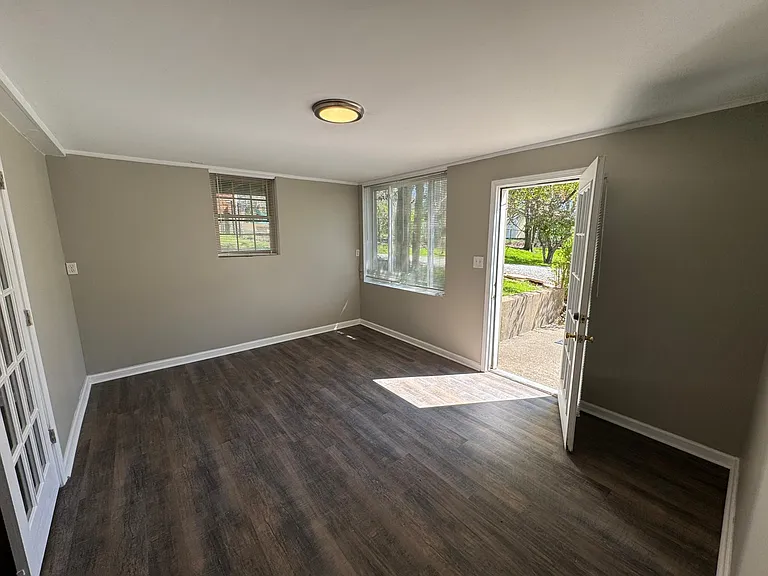 Separate office/Den with private entrance