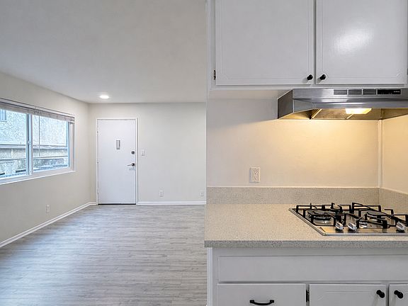 4th image of 1244 Euclid St APT 3