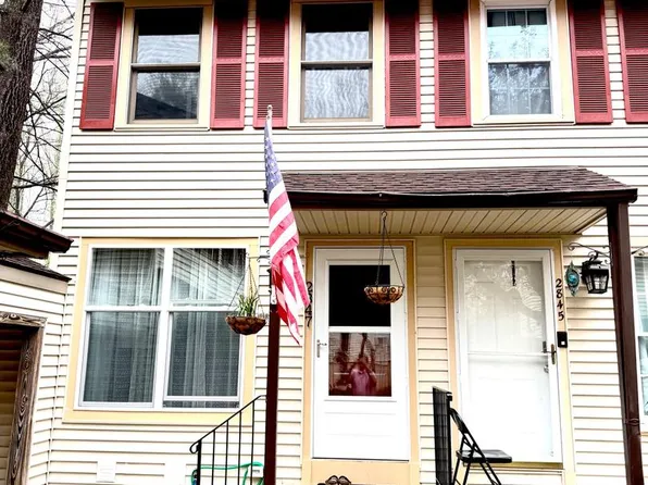 2847 Chablis Cir, Woodbridge, VA 22192