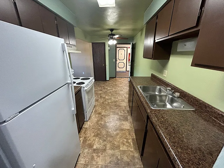 60 Bluemound Ct — Photo 15
