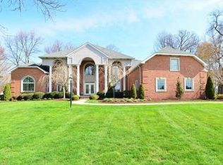 601 Fairwinds Ct, Greensburg, PA