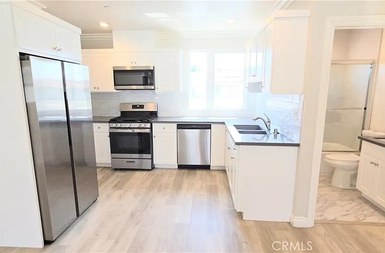 10824 Long Beach Blvd — Photo 9