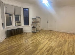 3412 S Harlem Ave #15, Riverside, IL 60546