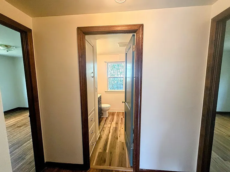 601 Melrose Pl NE — Photo 5