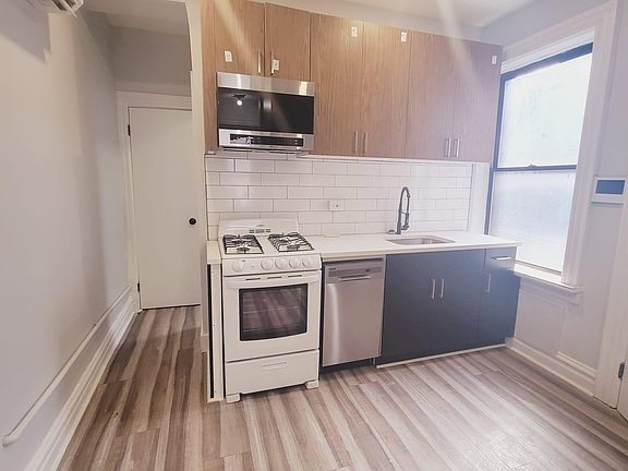 3rd image of 88 Romaine Ave #101