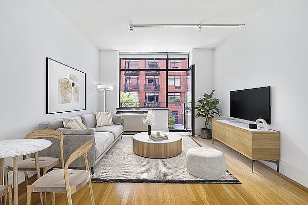 1st image of 125 Court St APT 5SH