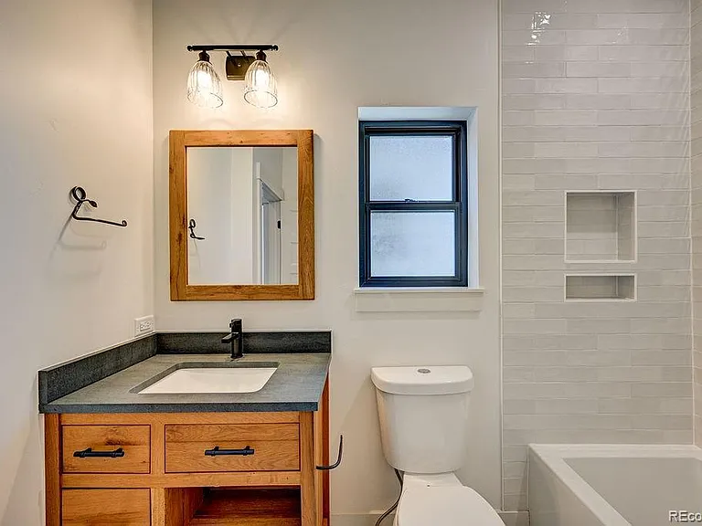 426 Pinon St — Photo 27