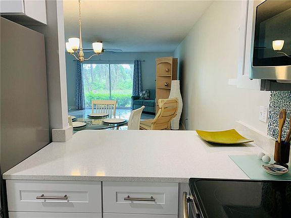 4th image of 215 Rubens Dr APT C