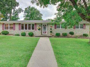2934 Hillview Dr, Jefferson City, MO 65101