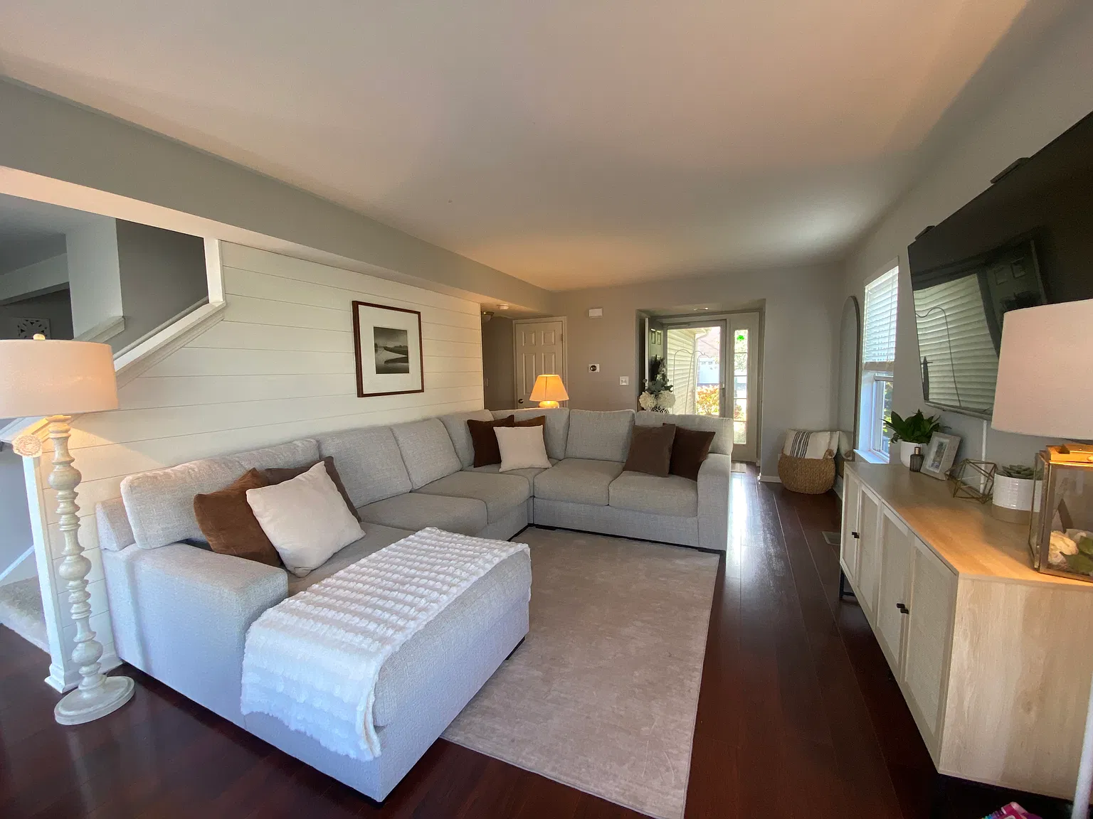 3 bed, 2.5 bath, 1536 sqft, $2,500 — Photo 3