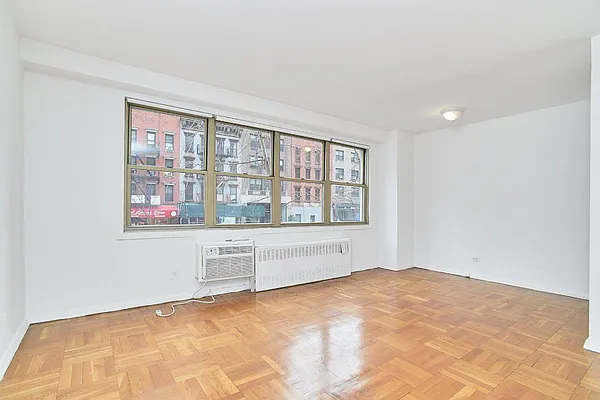 Rented by Living New York | media 7