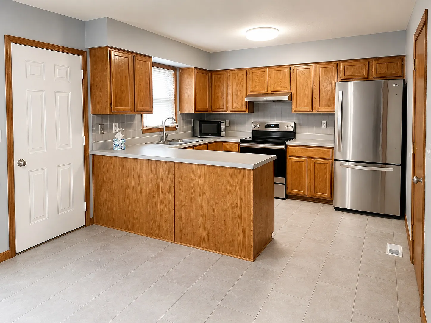 3 bed, 1.5 bath, 1106 sqft, $1,950 — Photo 4