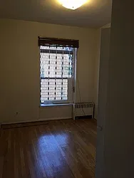 Rented by R New York