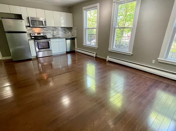 197-199 Wooster St, New Haven, CT