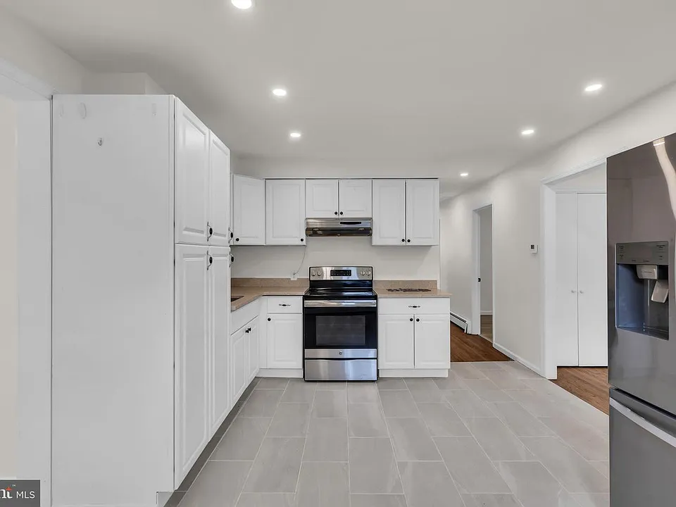 520 W Virginia Rd