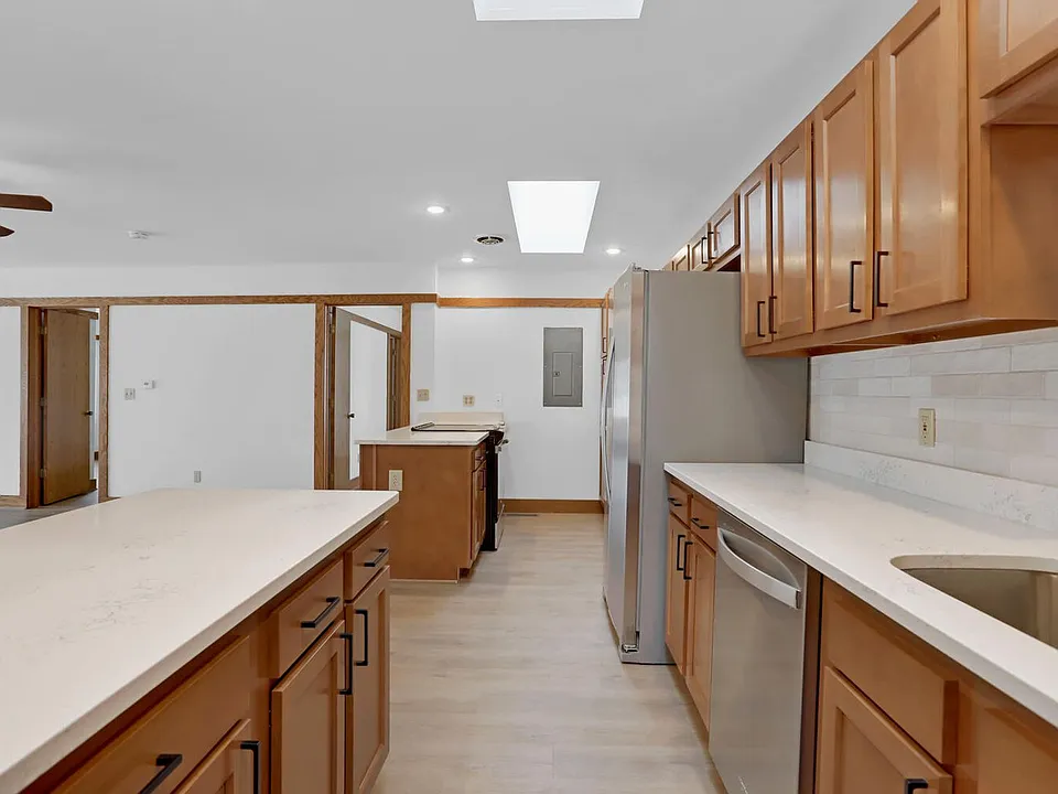 206 W William St #A