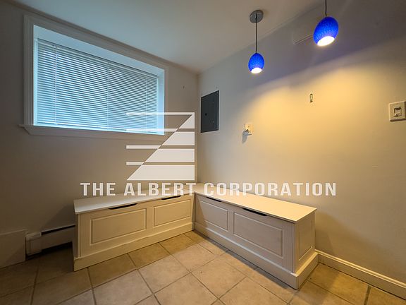 5th image of 64 Bryon Rd APT 1