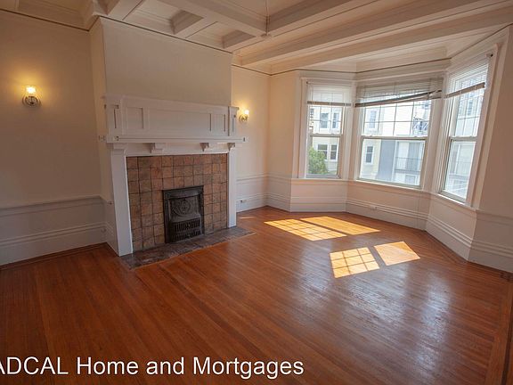 4th image of 1013 Leavenworth St