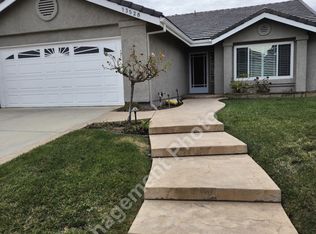 13528 Shady Point Dr, Moorpark, CA 93021