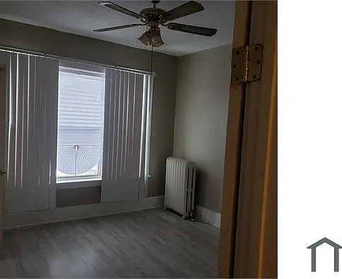 9730 S Prairie Ave #1R — Photo 2