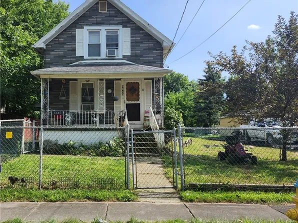 5645 Frontier Ave, Niagara Falls, NY 14304